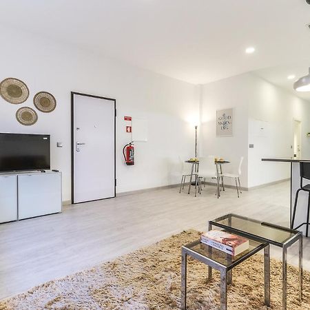 Vita Portucale ! Moscavide Family Apartment ลิสบอน ภายนอก รูปภาพ