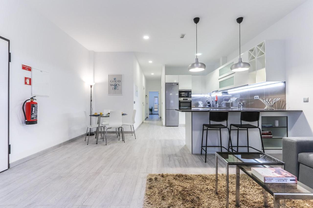 Vita Portucale ! Moscavide Family Apartment ลิสบอน ภายนอก รูปภาพ
